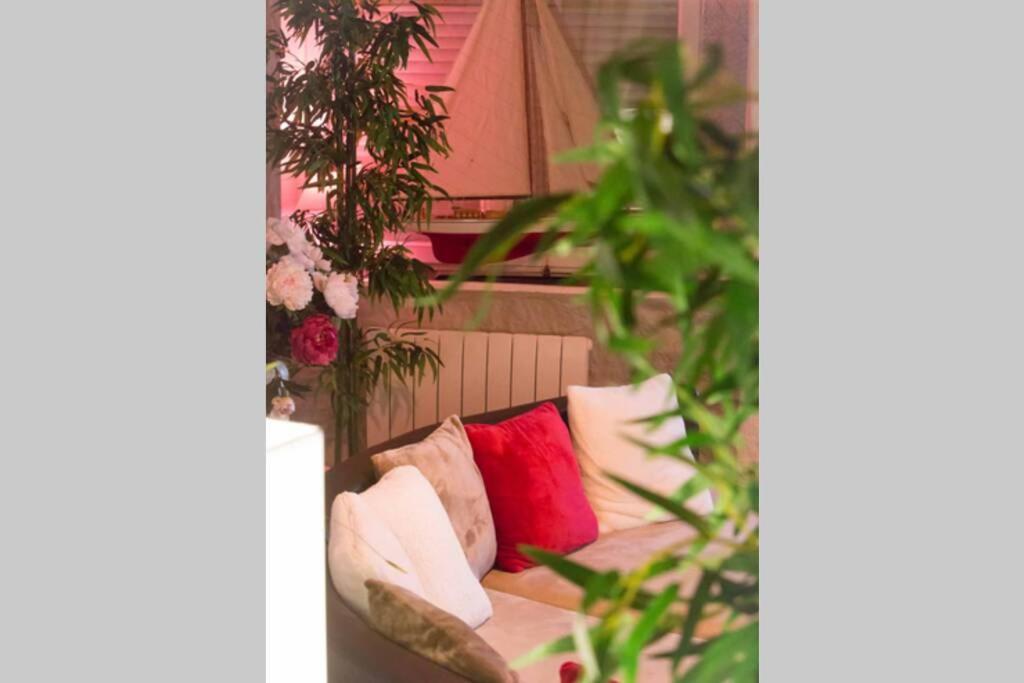 Gite Love Dream - Le Gite Romantique Ger  Ngoại thất bức ảnh